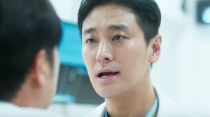 Is "Trauma Code: Heroes On Call" Based On A Webtoon? trauma-code-02b